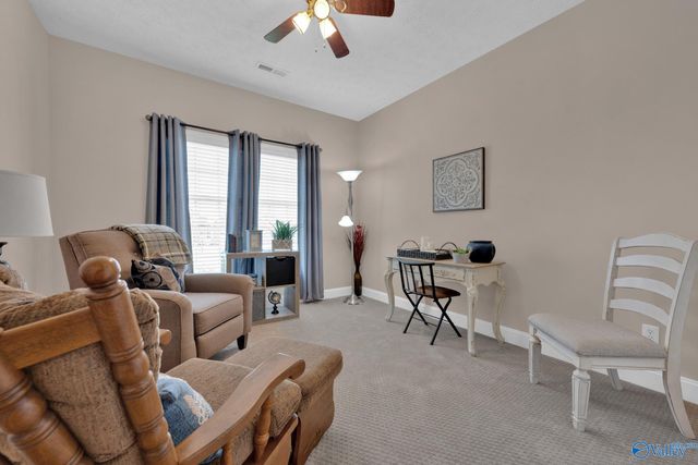 2901 Phelan Cir SE, Hanceville, AL 35077