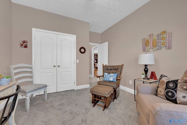 2901 Phelan Cir SE, Hanceville, AL 35077