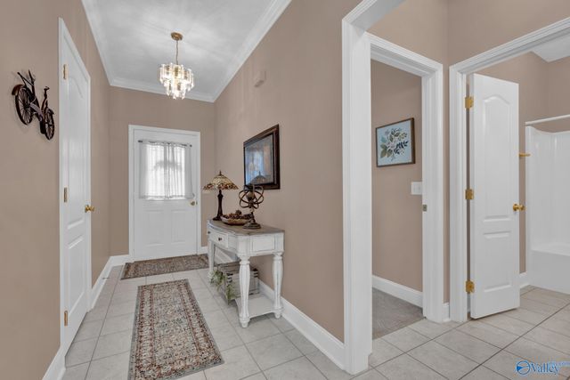 2901 Phelan Cir SE, Hanceville, AL 35077