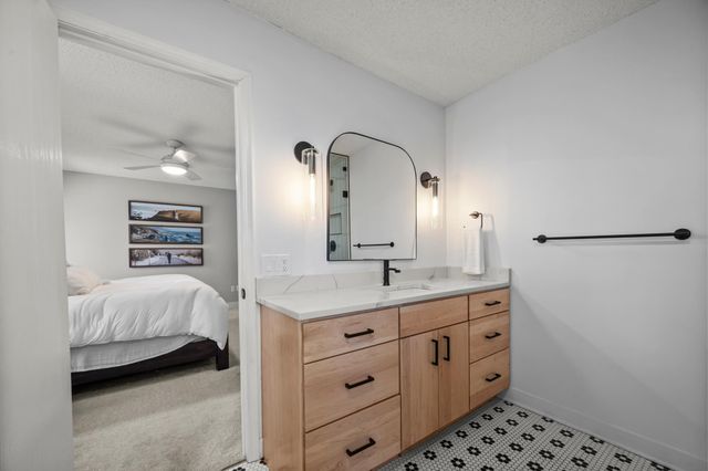 12314 Sunnybrook Road, Eden Prairie, MN 55347