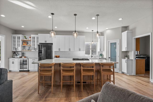 12314 Sunnybrook Road, Eden Prairie, MN 55347