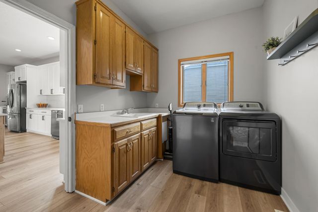 12314 Sunnybrook Road, Eden Prairie, MN 55347