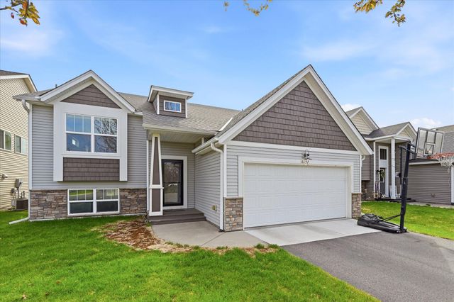 16197 Unity Street NW, Andover, MN 55304