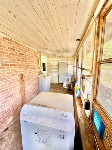 553 Circle Drive, Western Grove, AR 72685