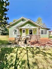 553 Circle Drive, Western Grove, AR 72685