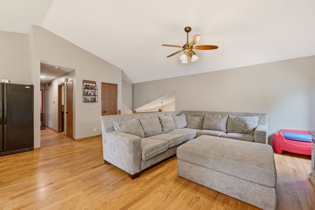 1308 W Loring, Haysville, KS 67060
