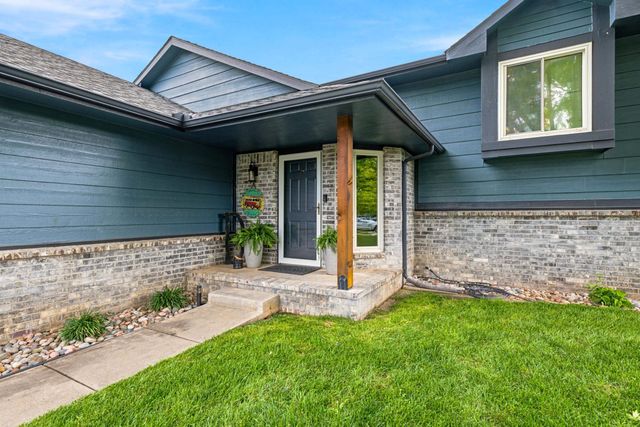 1308 W Loring, Haysville, KS 67060