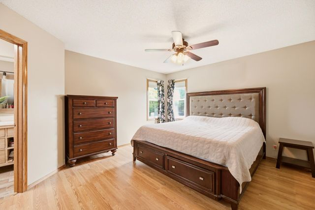 1308 W Loring, Haysville, KS 67060