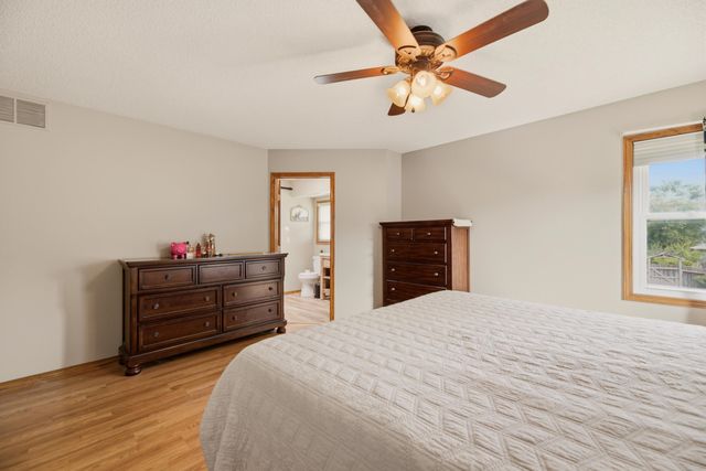 1308 W Loring, Haysville, KS 67060