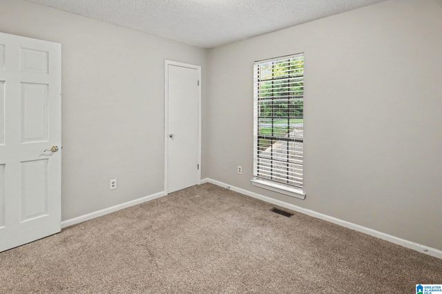 1554 WILDERNESS LANE, Birmingham, AL 35235