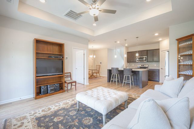 5124 Pace Park Cir, Columbia, TN 38401