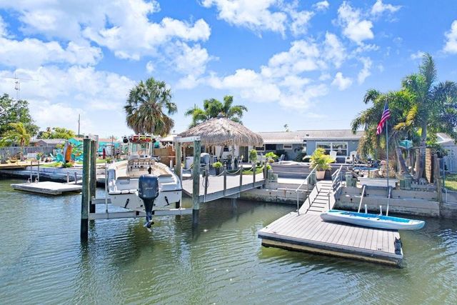 13400 NEPTUNE DRIVE, Hudson, FL 34667