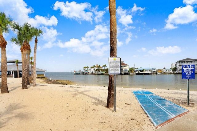 13400 NEPTUNE DRIVE, Hudson, FL 34667