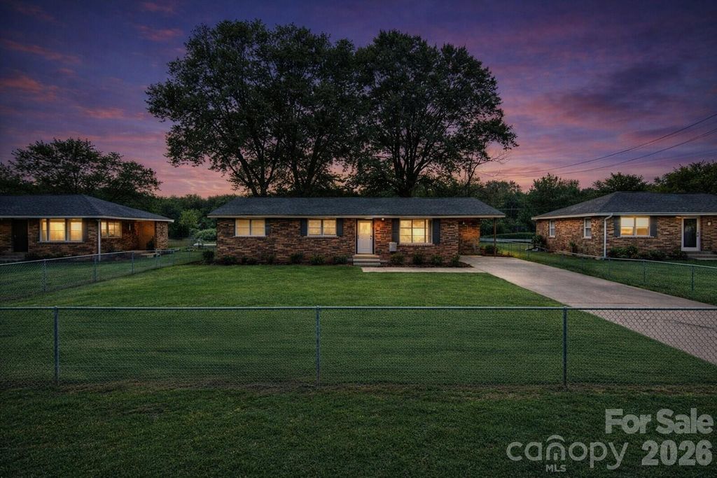 4030 ANGUS Drive, Gaston, NC 28056