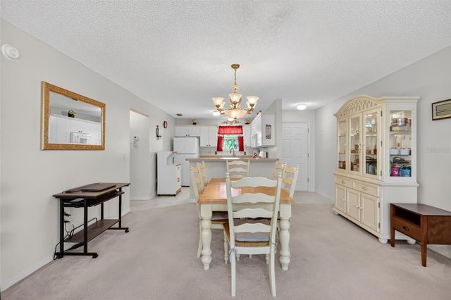 974 LIVINGSTON LOOP, The Villages, FL 32162