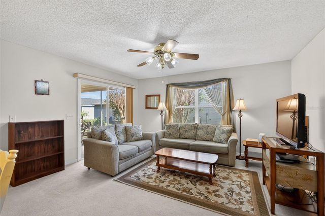 974 LIVINGSTON LOOP, The Villages, FL 32162