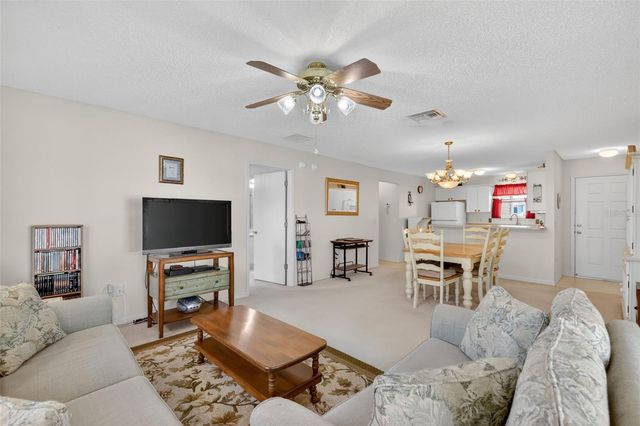 974 LIVINGSTON LOOP, The Villages, FL 32162