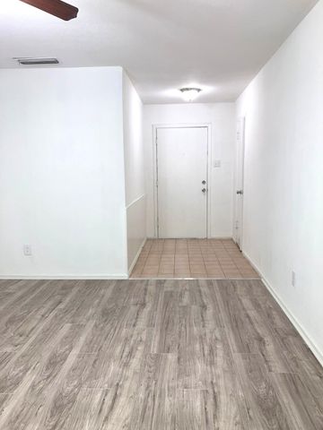 1433 Shorecrest Drive, Garland, TX 75040