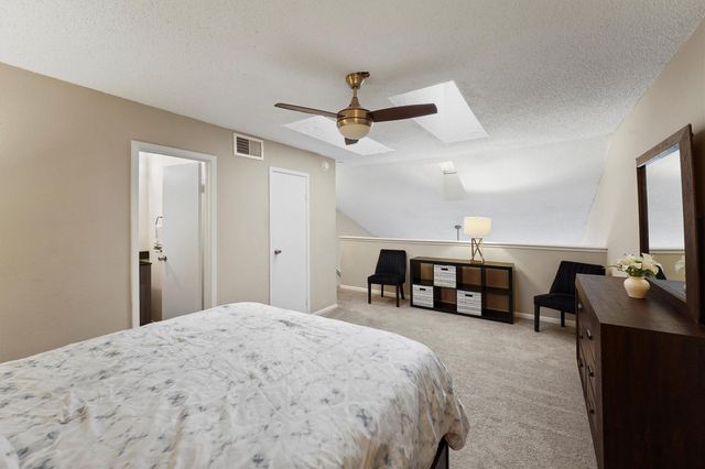10855 Meadowglen Lane 729, Houston, TX 77042