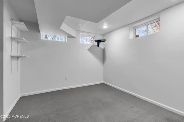 59 Winchester Drive, Tinton Falls, NJ 07724