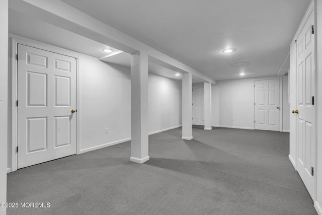 59 Winchester Drive, Tinton Falls, NJ 07724