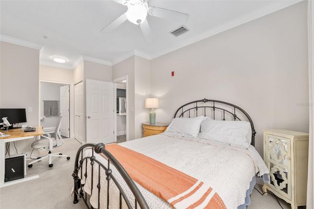 1185 SW 9TH ROAD 405, Gainesville, FL 32601