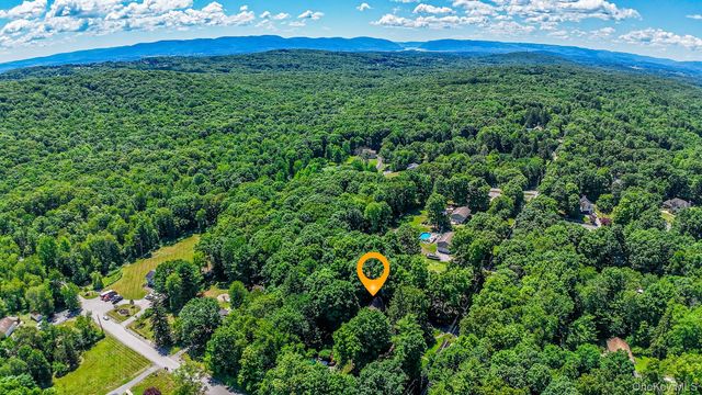 195 Pressler Road, Wallkill, NY 12589