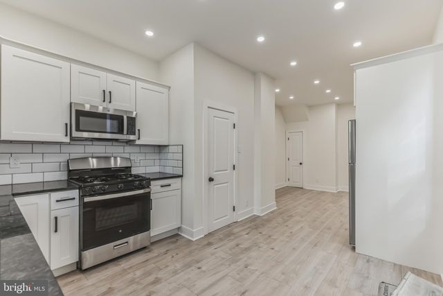 18 SHARPNACK ST, Philadelphia, PA 19119
