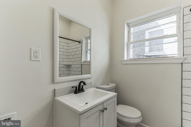 18 SHARPNACK ST, Philadelphia, PA 19119