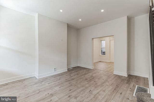 18 SHARPNACK ST, Philadelphia, PA 19119