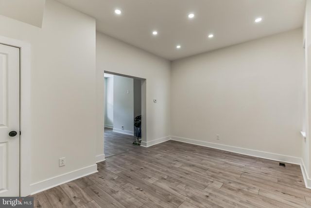 18 SHARPNACK ST, Philadelphia, PA 19119
