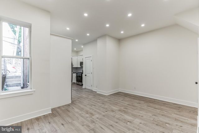 18 SHARPNACK ST, Philadelphia, PA 19119