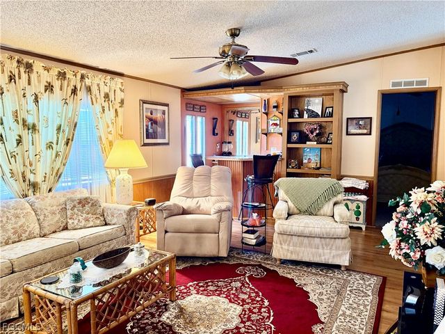 3150 Bunny Run DR, North Fort Myers, FL 33917