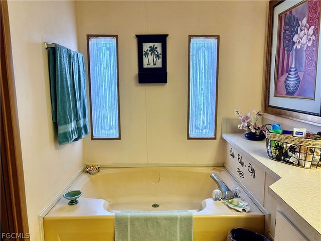 3150 Bunny Run DR, North Fort Myers, FL 33917