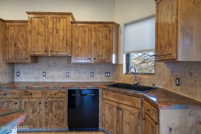 51 Doc Hudson Court, Rio Rico, AZ 85648