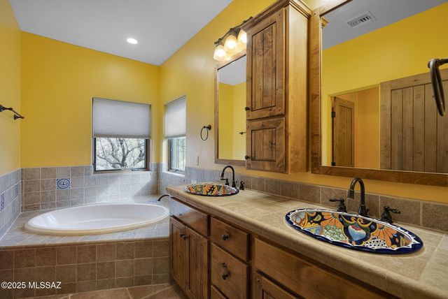 51 Doc Hudson Court, Rio Rico, AZ 85648