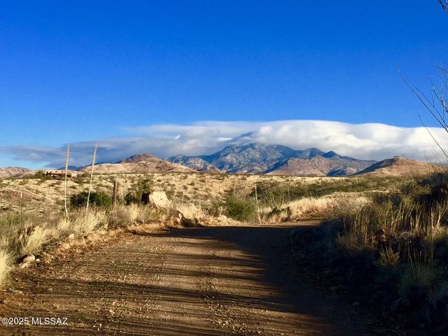 51 Doc Hudson Court, Rio Rico, AZ 85648