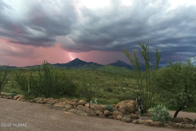 51 Doc Hudson Court, Rio Rico, AZ 85648