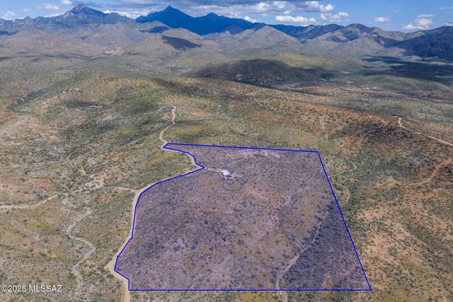 51 Doc Hudson Court, Rio Rico, AZ 85648