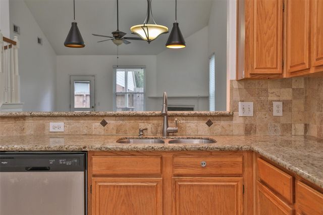 2918 Copper Cliff Drive, Katy, TX 77449