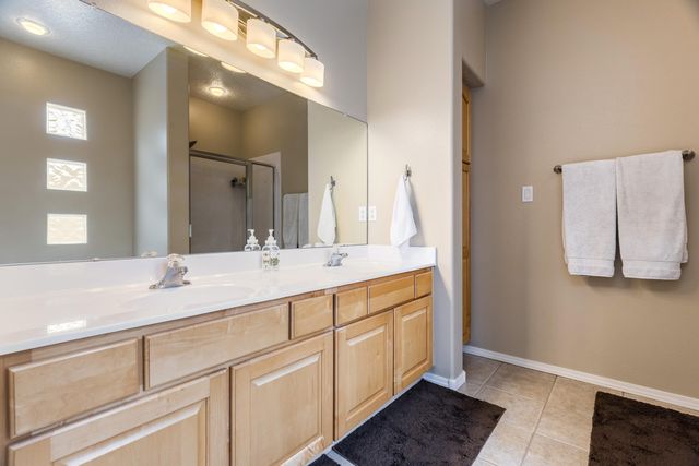 1714 17th Avenue SE, Rio Rancho, NM 87124