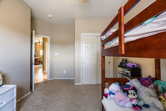 1714 17th Avenue SE, Rio Rancho, NM 87124