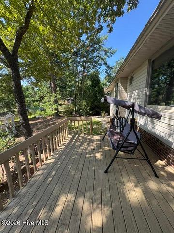 108 Fox Run Court, West End, NC 27376
