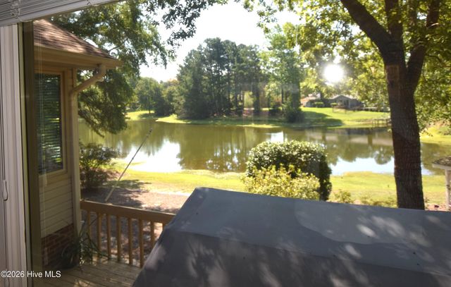 108 Fox Run Court, West End, NC 27376