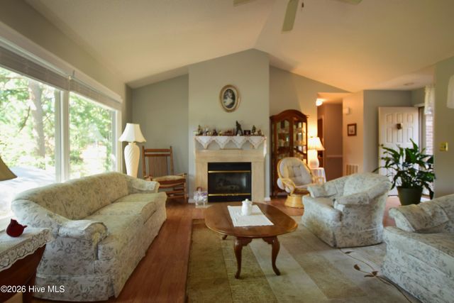 108 Fox Run Court, West End, NC 27376