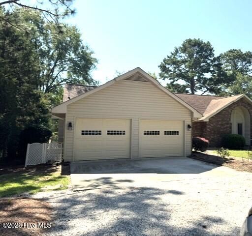 108 Fox Run Court, West End, NC 27376