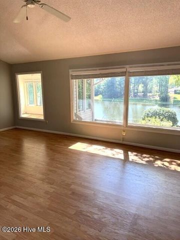 108 Fox Run Court, West End, NC 27376