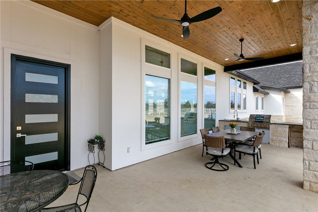 13504 Hudson Farms Rd, Franklin, TX 77859