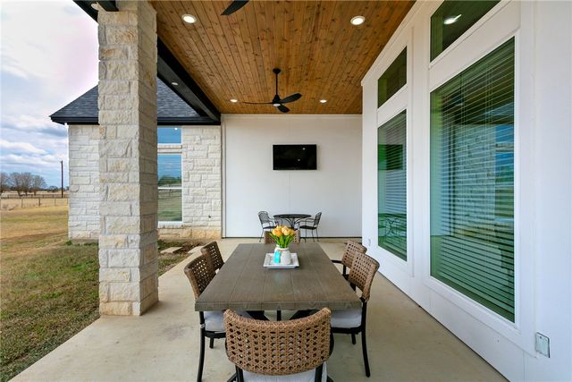 13504 Hudson Farms Rd, Franklin, TX 77859