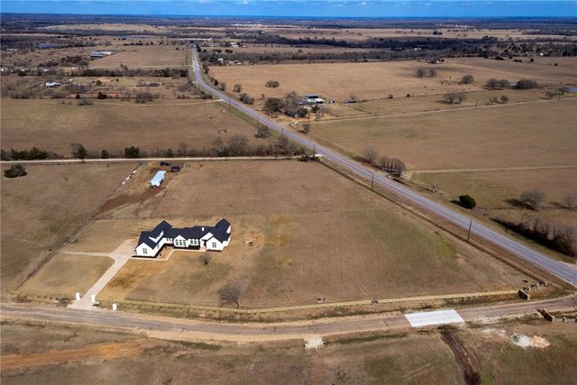 13504 Hudson Farms Rd, Franklin, TX 77859